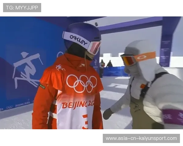 冬季两项选手摔倒后立刻射中红心，解说激动拍桌