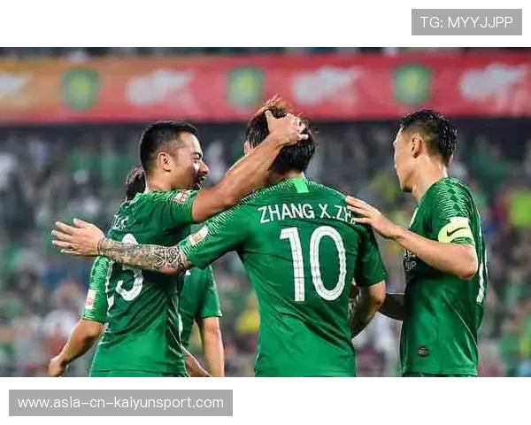 国安达布罗反击训练:开启中超新篇章,展现更协调的锋线配合 国安达布罗反击训练:开启中超新篇章,展现更协调的锋线配合