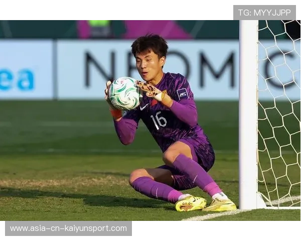 李昊未来国足门将已锁定，王钰栋不进球仍称核心！，王昊斌足球